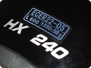 ECE-22.05-Prüfsiegel auf einem IXS HX 240