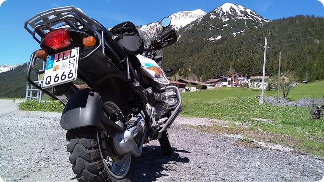 Blick auf die Lechtaler Alpen