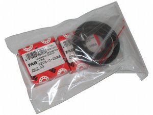 In Plastiktüten – und somit staubdicht