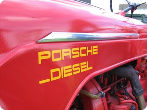 Detail am Porsche Diesel Schlepper