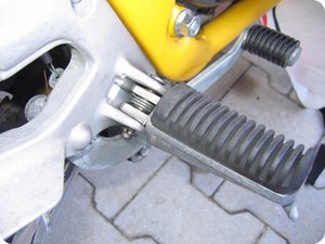 Die »schöne« Fußŕaste auf der rechten Seite