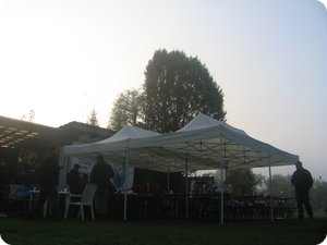 Schon reger Betrieb an der Kaffeemaschine