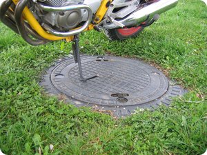 Robuste »Motorradabstellplatte«