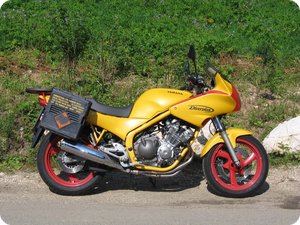 Yamaha XJ 600 S