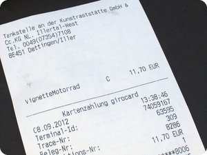 Wenn der ADAC geschlossen hat helfen Tankstellen weiter
