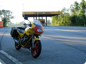 Zollamt Mäder (Österreich), Grenze zur Schweiz