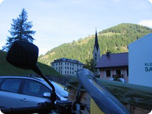 Gegenüber scheint schon die Sonne