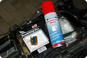 Bodenzugöler-Set von Louis: Werkzeug und Spray