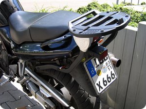 Platte MM auf Monorack F montiert