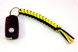 Noch ein Schlüsselanhänger (Lanyard) aus Paracord 550