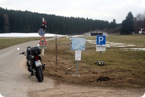 Parkplatz mit zugang zu den Langlaufloipen?