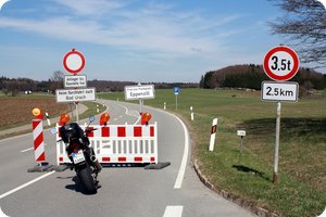 Schon auf der anderen Seite der Vollsperrung