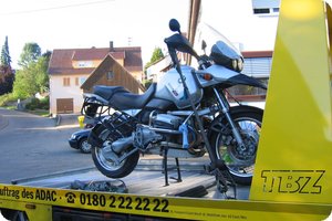 Abtransport mit defekter Bremsleitung