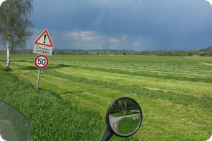 Himmel im Osten: Zefix... So war das nicht geplant!