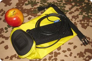 Beutel, Power Bank und Anschlusskabel