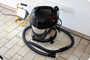 Als Werkzeug: Staubsauger nicht vergessen!