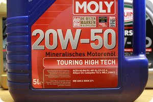 Mineralisches Mehrbereichsöl 20W-50 von Liqui Moly