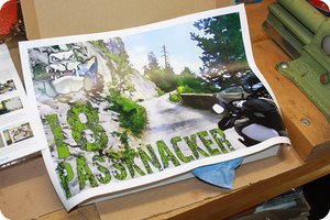 Das PVC-Poster (fast) im Format DIN A3