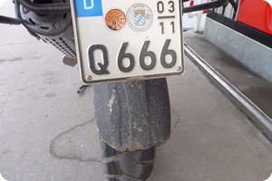 Wie es wohl ohne Spritzschutz aussehen würde?