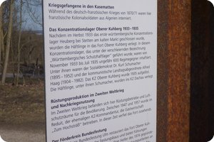 Informationen auf der Stele