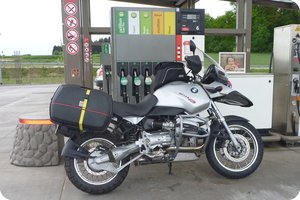 R 1150 GS noch mit Koffern (sollte sich ändern)