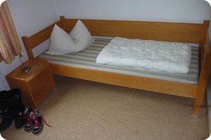 Mein Bett im Einzelzimmer
