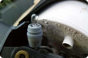 Neu – und leuchtet nicht?