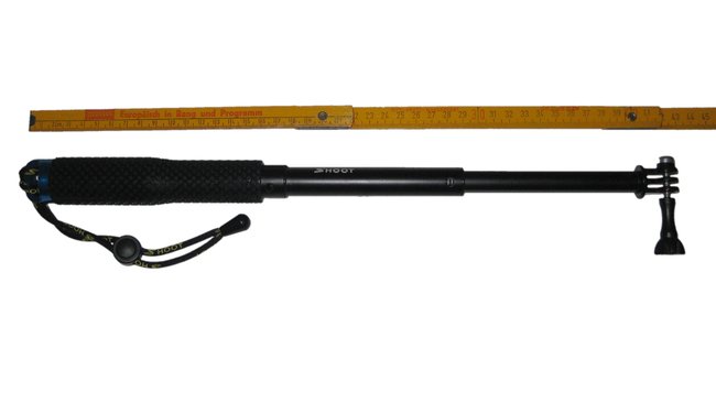 42 cm wenn zwei Elemente ausgezogen sind, 52 cm wenn alle drei Elemente ausgezogen sind