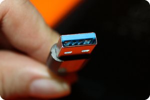 USB 3.0 Stecker am Kabel von Anker