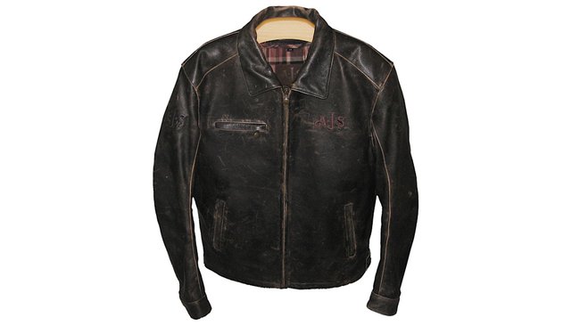 AJS Lederjacke (erhältlich bei Louis)
