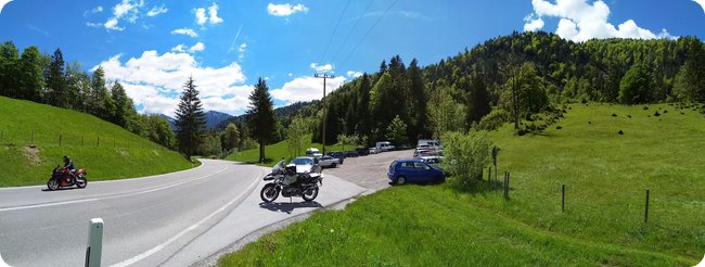 Panorama in Blickrichtung Süden am »Ettaler Sattel«