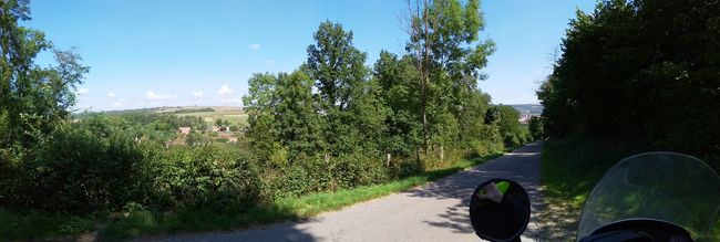 Noch einmal das Panorama genießen, dann geht es in die Rheinebene