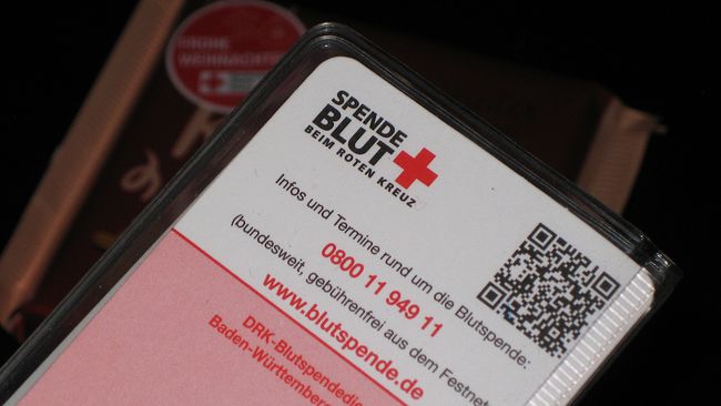 »Spende Blut beim roten Kreuz«