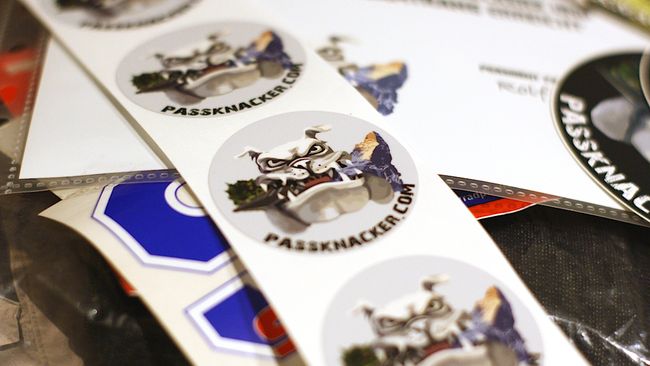 Die neuen, kleinen Passknackeraufkleber