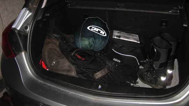 Schon mal bereitgelegt: Die Klamotten für die erste Tour