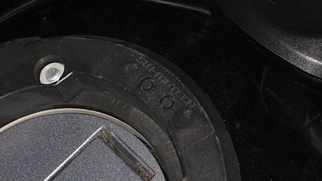 Detail auf dem Tankring: »SW-Motech«-Schriftzug
