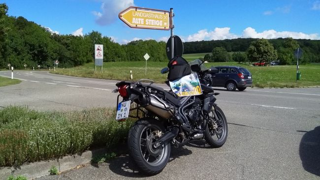 Am Nachweispunkt »Alte Steige (Erkenbrechtsweiler)«