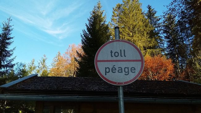 Am anderen Ende der Privatstraße angekommen