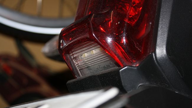 Ausgeschaltet erkennt man die LED besser