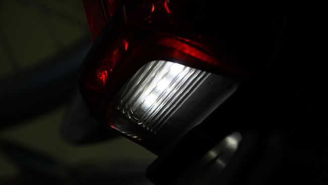 Kennzeichenbeleuchtung? Ebenfalls LED
