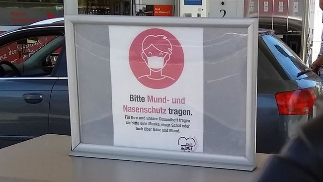 Nicht mehr ganz aktuell – ein »medizinischer Mundschutz« ist das Minimum in Ba-Wü