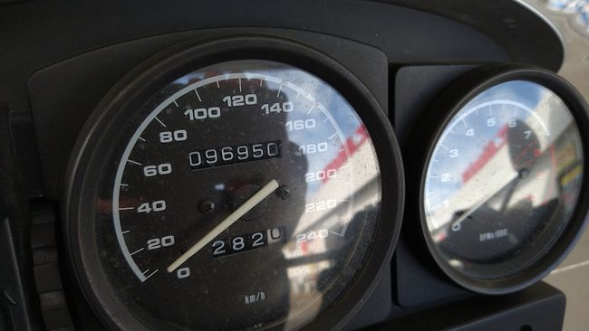 Tachostand der BMW R 1150 GS am 22. März 2025