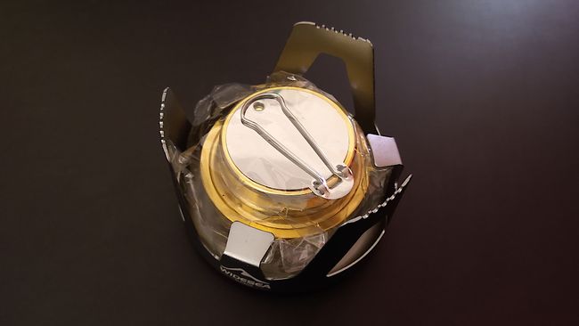 Ohne Beutel: Brenner, Kappe mit dem Regulator und das Abstellgestell aus Aluminium